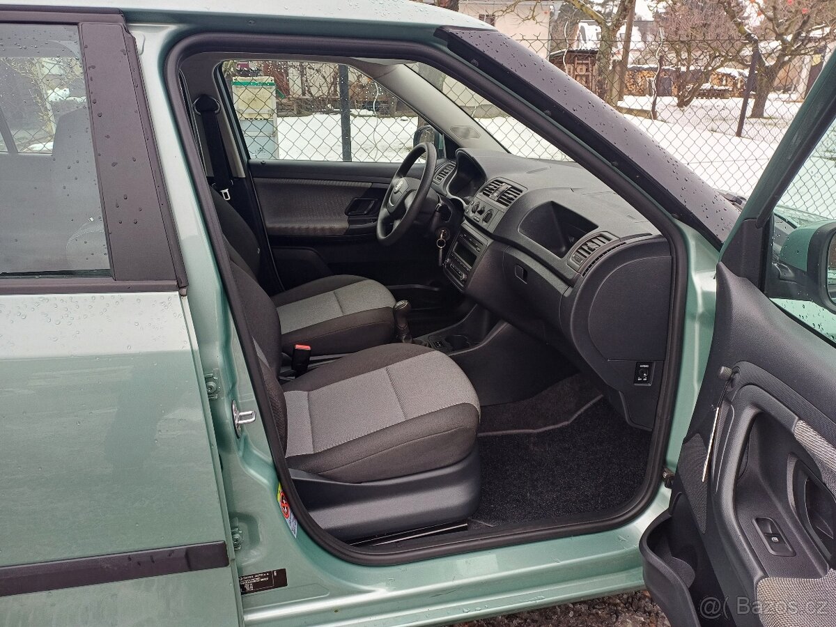 Škoda fabia FACELIFT 1.2 ...rok 2012 - 12