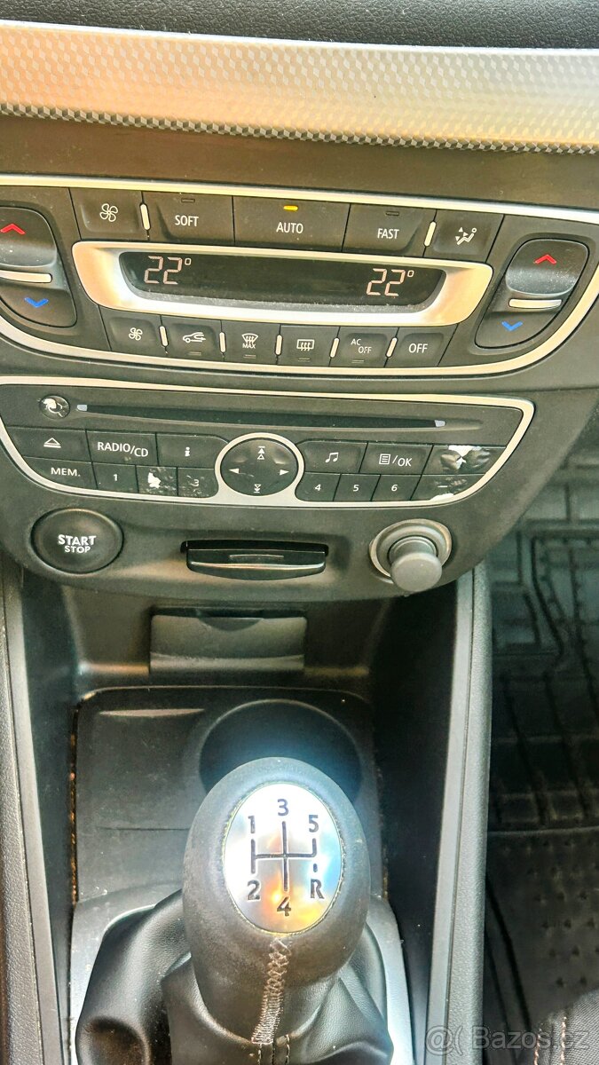 Renault Fluence, 1.6 16v - 12