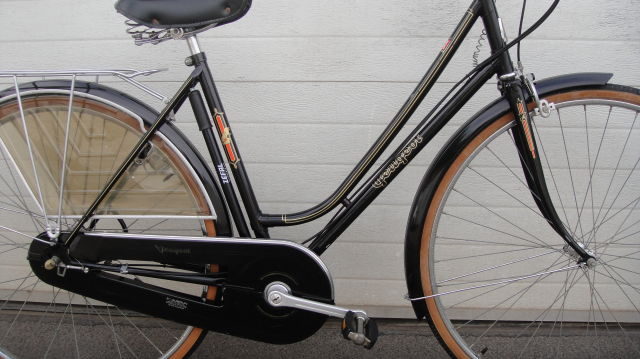 Peugeot, 1982, nádherné dámské kolo, černá perleť - 12