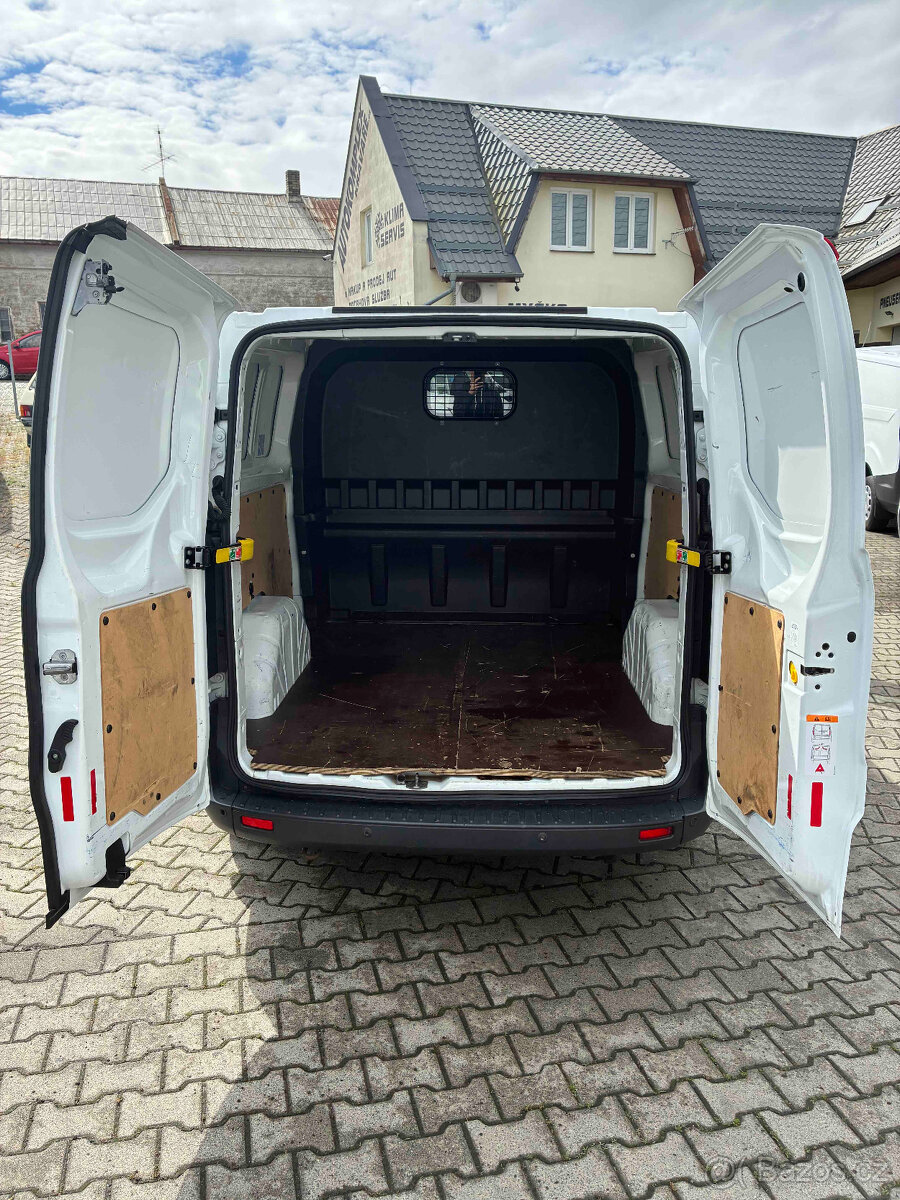 TRANSIT CUSTOM L2-H1 KLIMA + 6 MÍST - 12