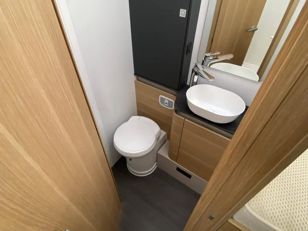 Adria Matrix Axess 670 SL - 12