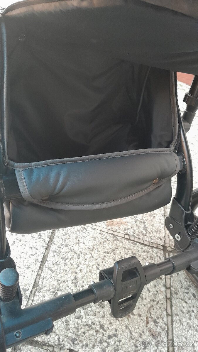 Prodám kočárek zn. Tudor - 12