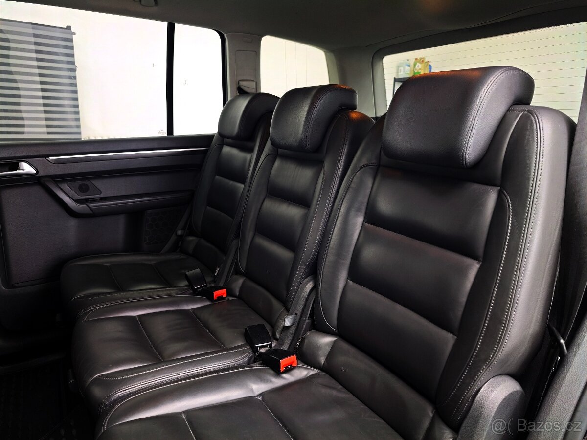 VW TOURAN 2.0 TDI 125KW,DSG, HIGHLINE,KAMERA, KŮŽE, TEMPOMAT - 12