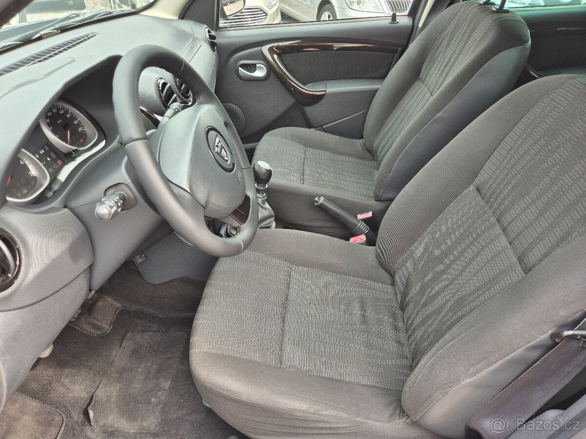 Dacia Duster 1.5dCi,79KW,LAUREATE,KLIMA,BEZ KOROZE,R.V.2011 - 12