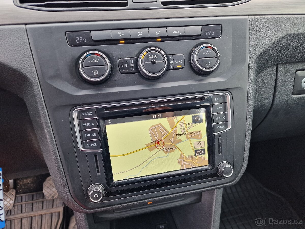 Volkswagen CADDY MAXI 2,0TDI 7MÍST NAVIGACE - 12