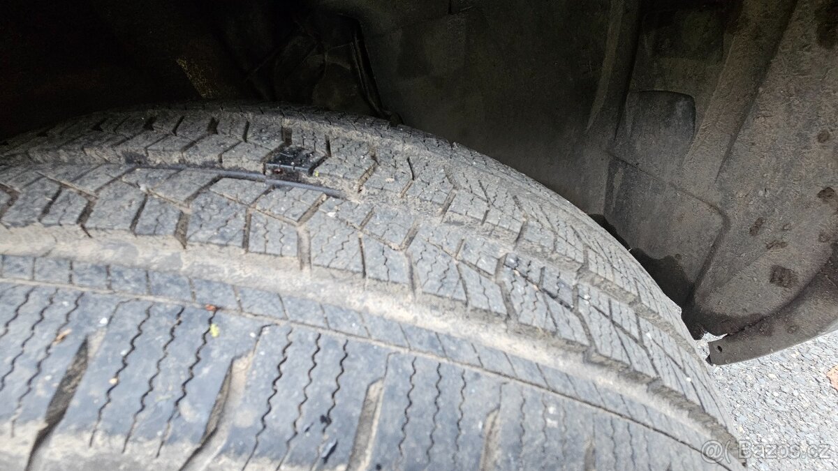 Ducato 2.3JTD, plechová nástavba, hydraulická plošina, AC. - 12