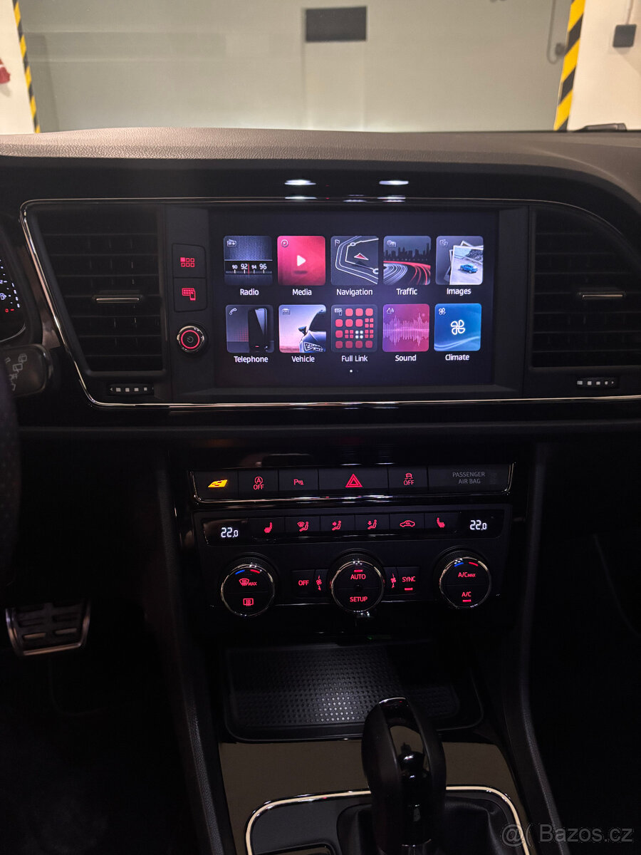 Seat Leon Cupra ST300 4drive - 12