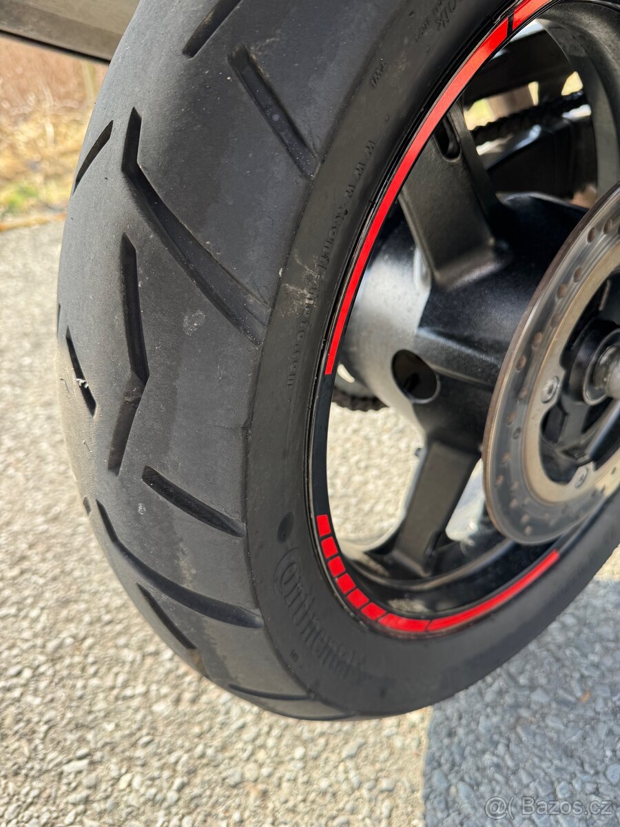 SUZUKI DL 1000 V STROM - 12