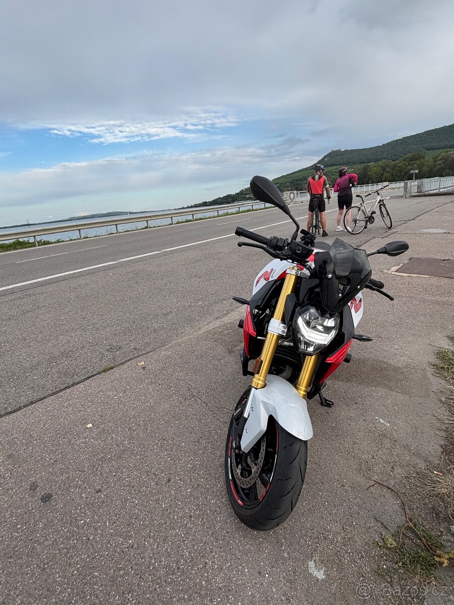 BMW F900R sport paket Akrapovic - 12