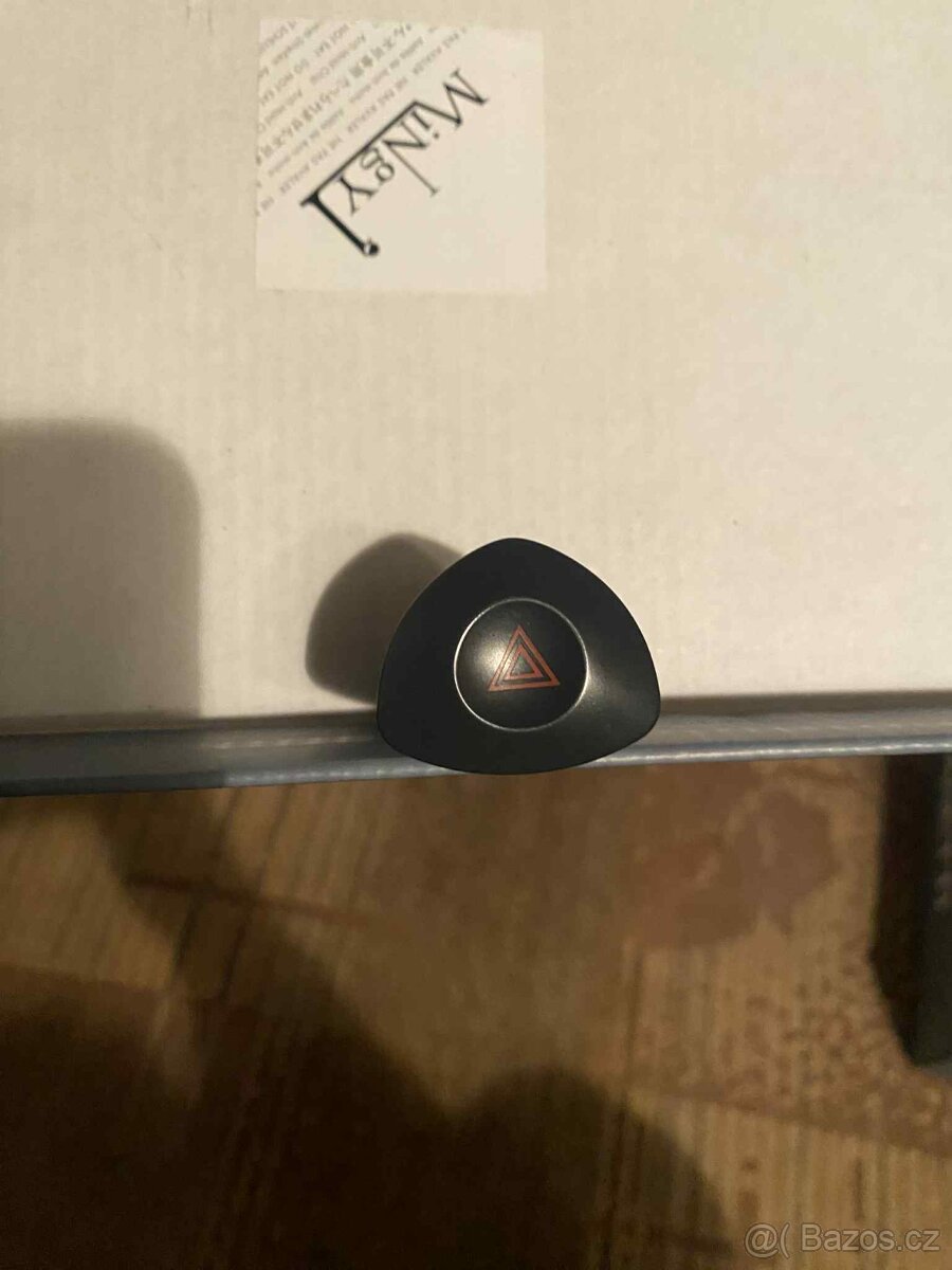 Interiérové díly z Renault Clio 2. Gen. - 12