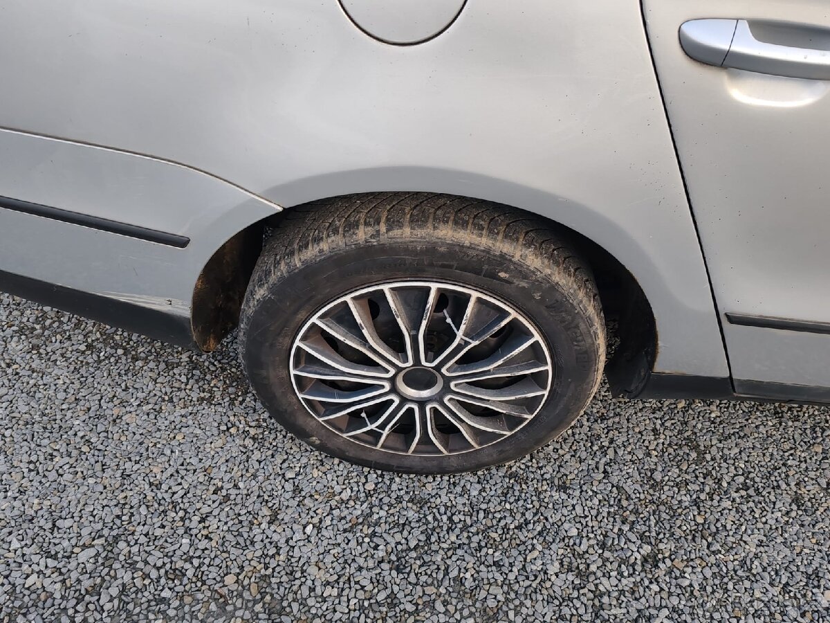 Volkswagen Passat
1.9 TDI - 12