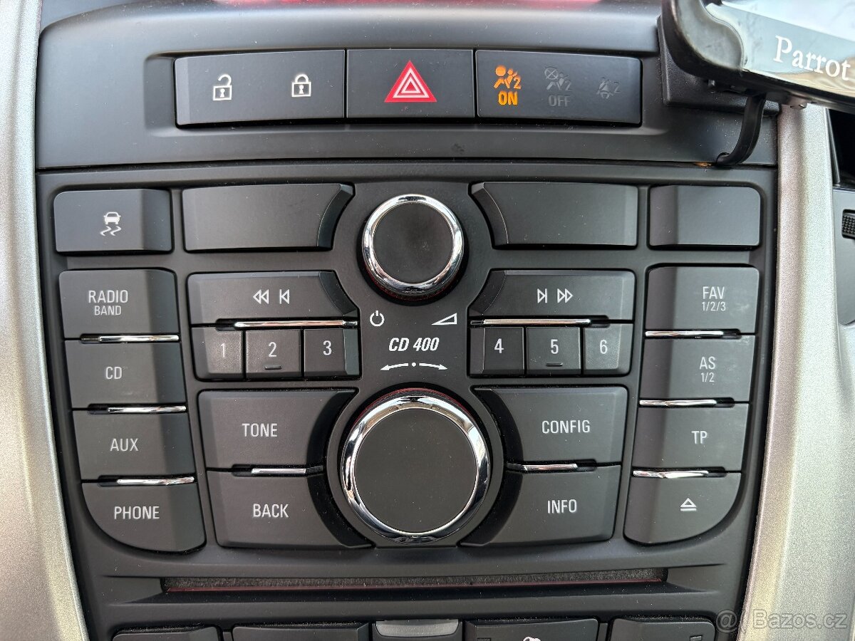 Opel Astra 1,7 CDTi Serviska, Aut.Klima, Nosič - 12