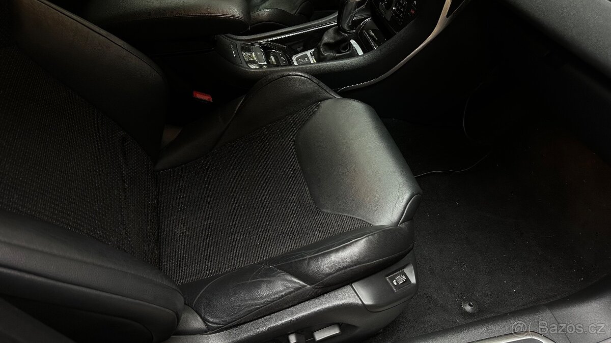 Citroen C5 2.2 HDI 150kw Exclusive, Rozvody. - 12