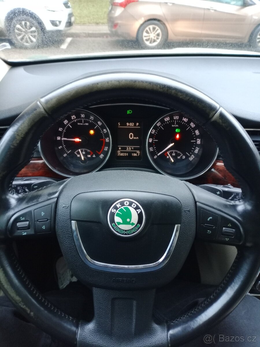 Škoda Superb combi 2.0TDi 125kW automat - 12
