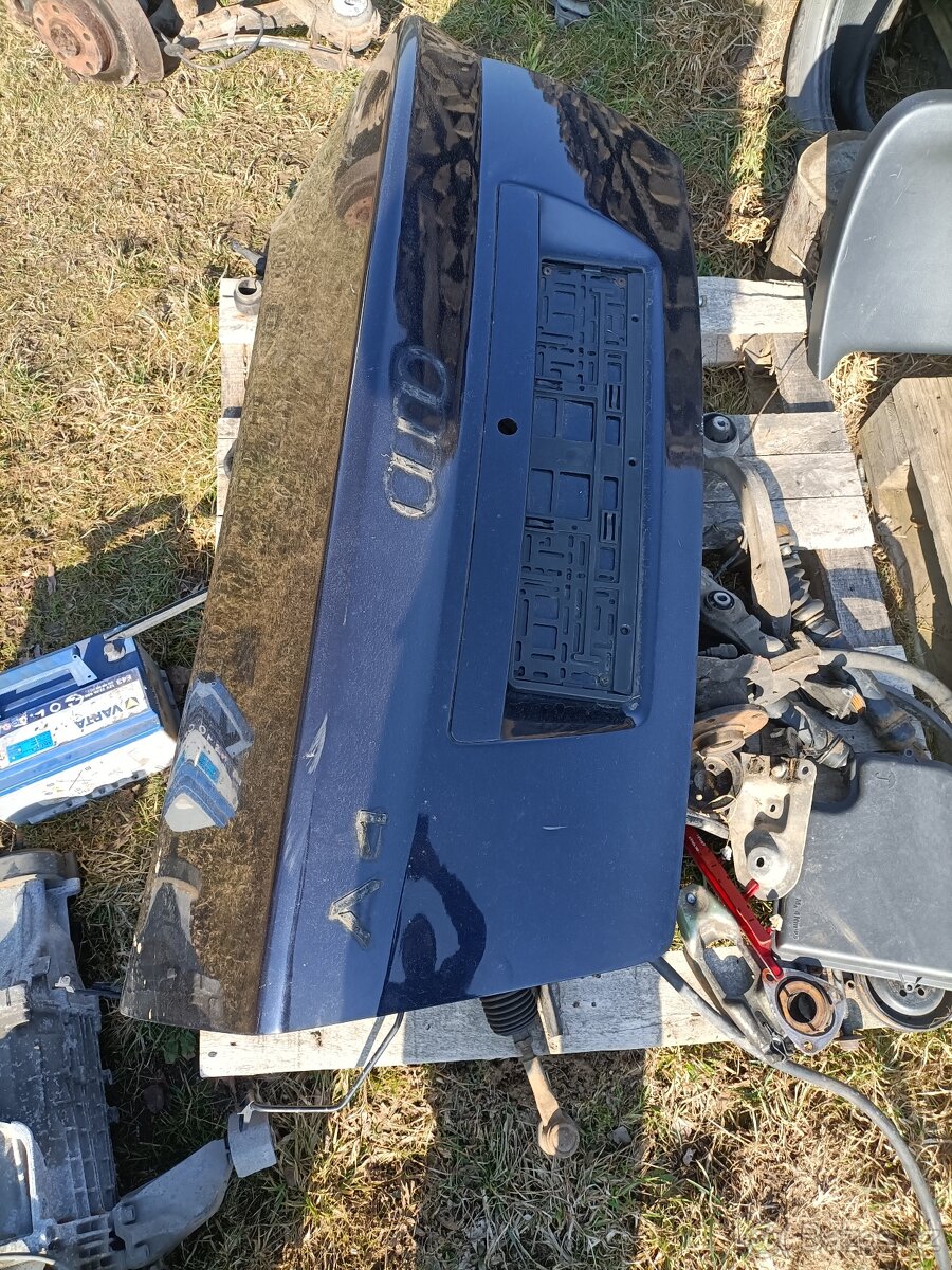 Audi A4 B5 náhradní díly - 12