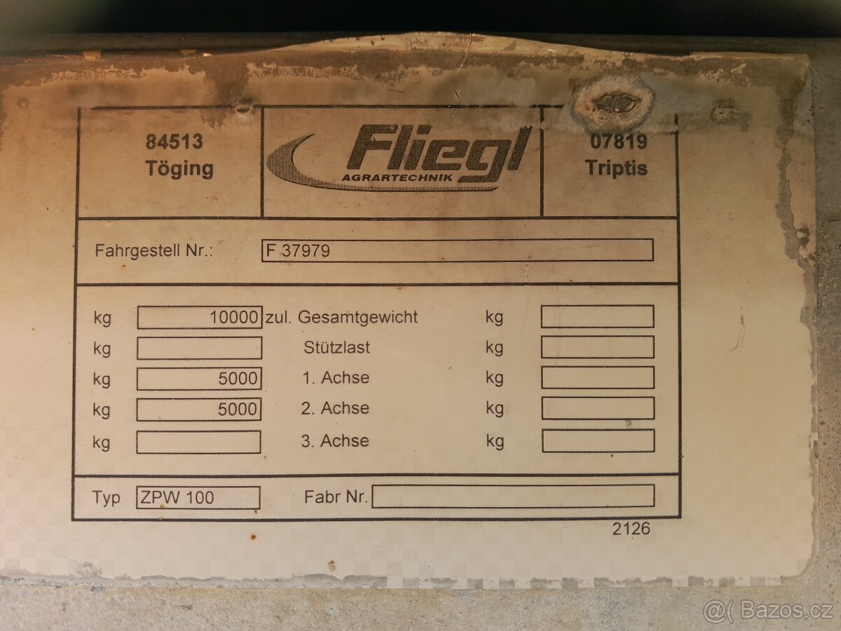 Valník za traktor Fliegl - 12