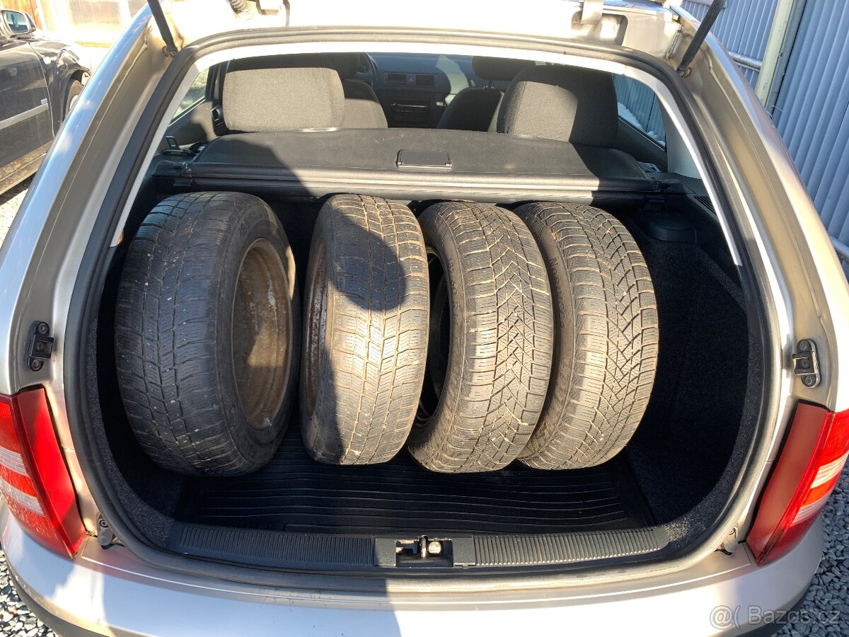 ŠKODA FABIA 1.2 12V CLASSIC COMBI - 12