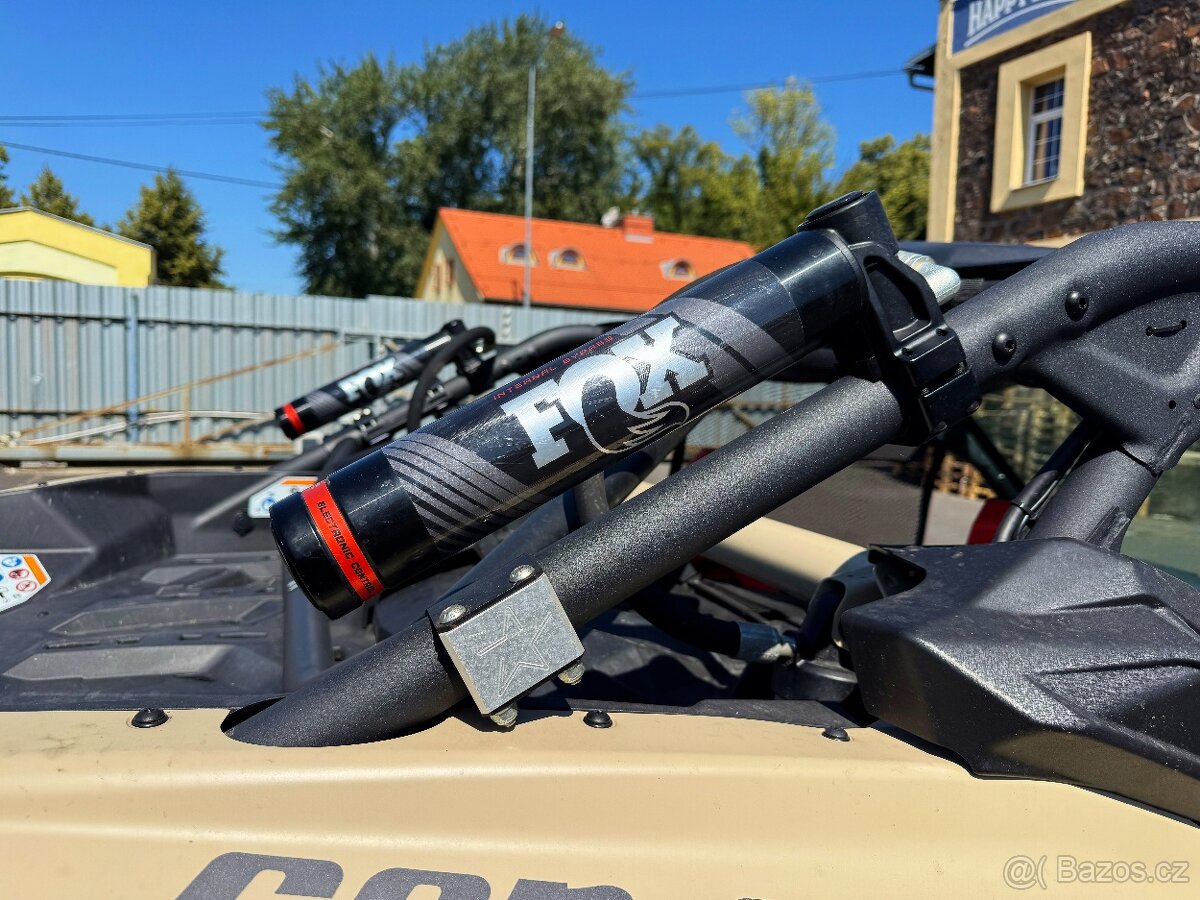 CAN-AM Maverick XRS TURBO RR - 12