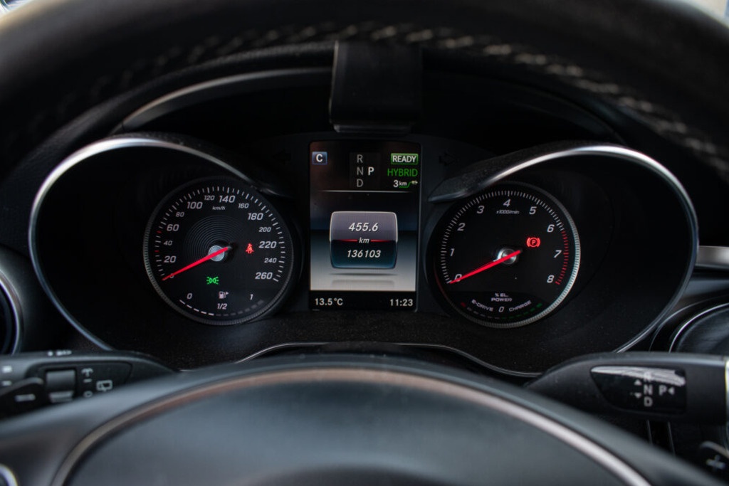 Mercedes-Benz GLC SUV 350 e 4MATIC A/T - 12