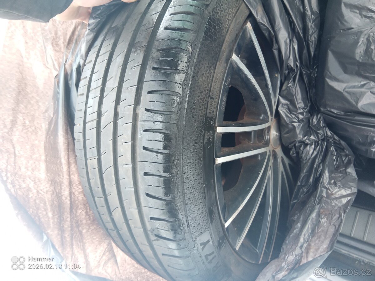 Ford Focus kombi 1.6 benzín 74 kW 2010 - 12