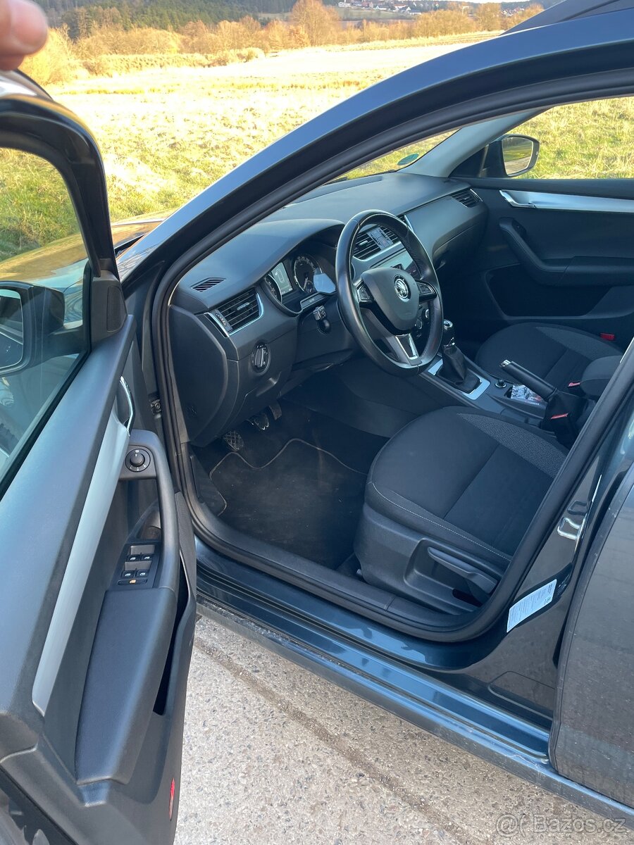 Škoda Octavia 2.0 TDi - 12