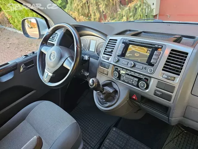 VW T5 Caravelle 2.0TDI 103kW,4x4,Long,Tažné,Webast,7.Sedadel - 12