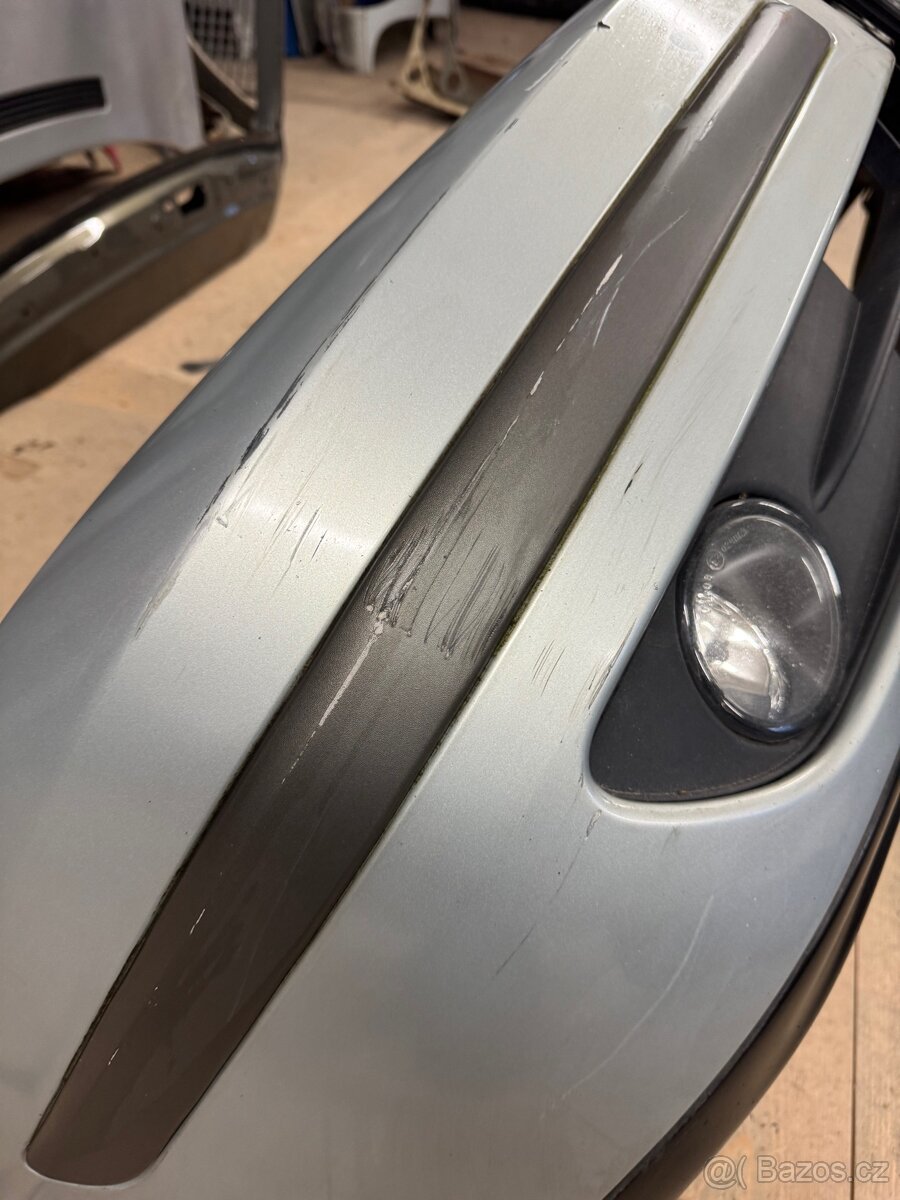 Renault Laguna 2, 2 přední nárazníky - 12