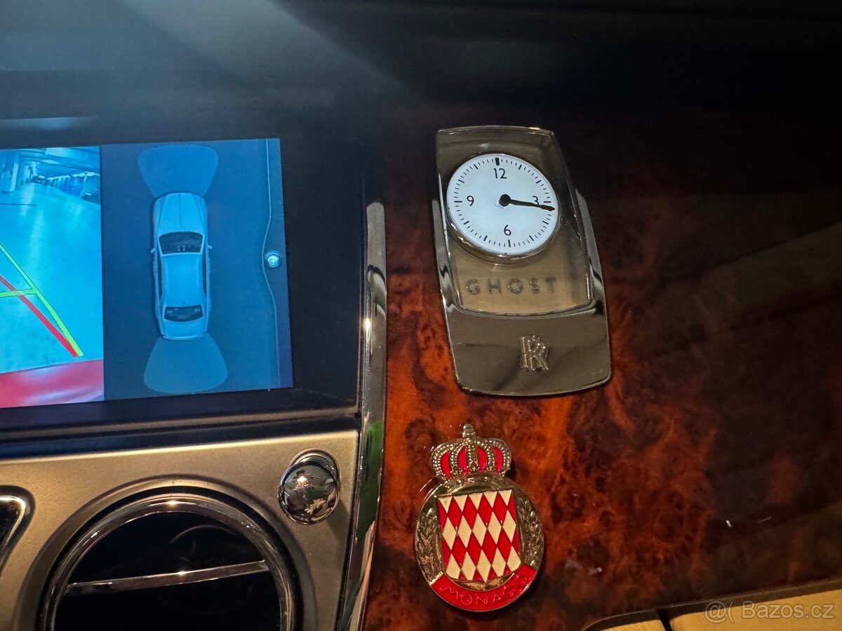 Rolls Royce Ghost plná výbava - 12