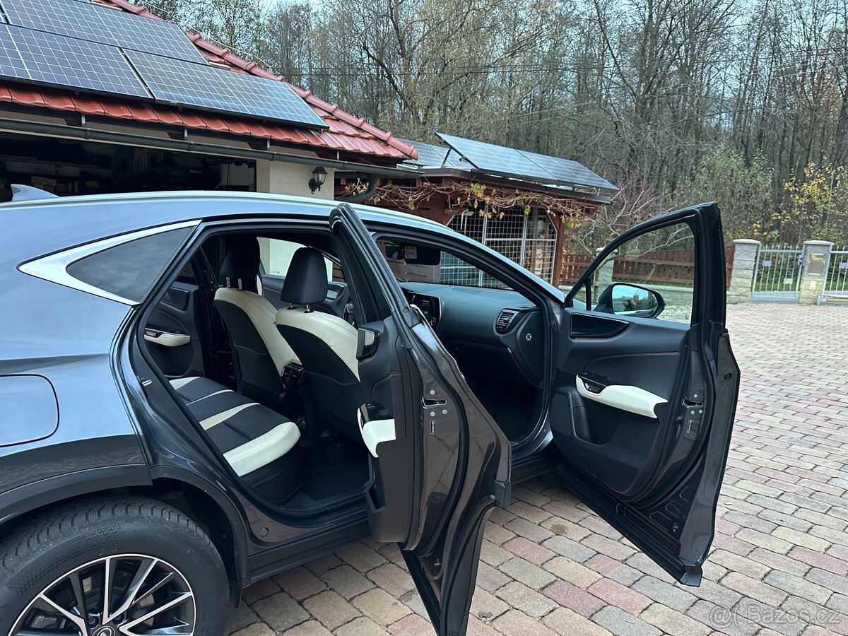 LEXUS NX 450h+ Executive (zár.10 let na plug-in) - 12