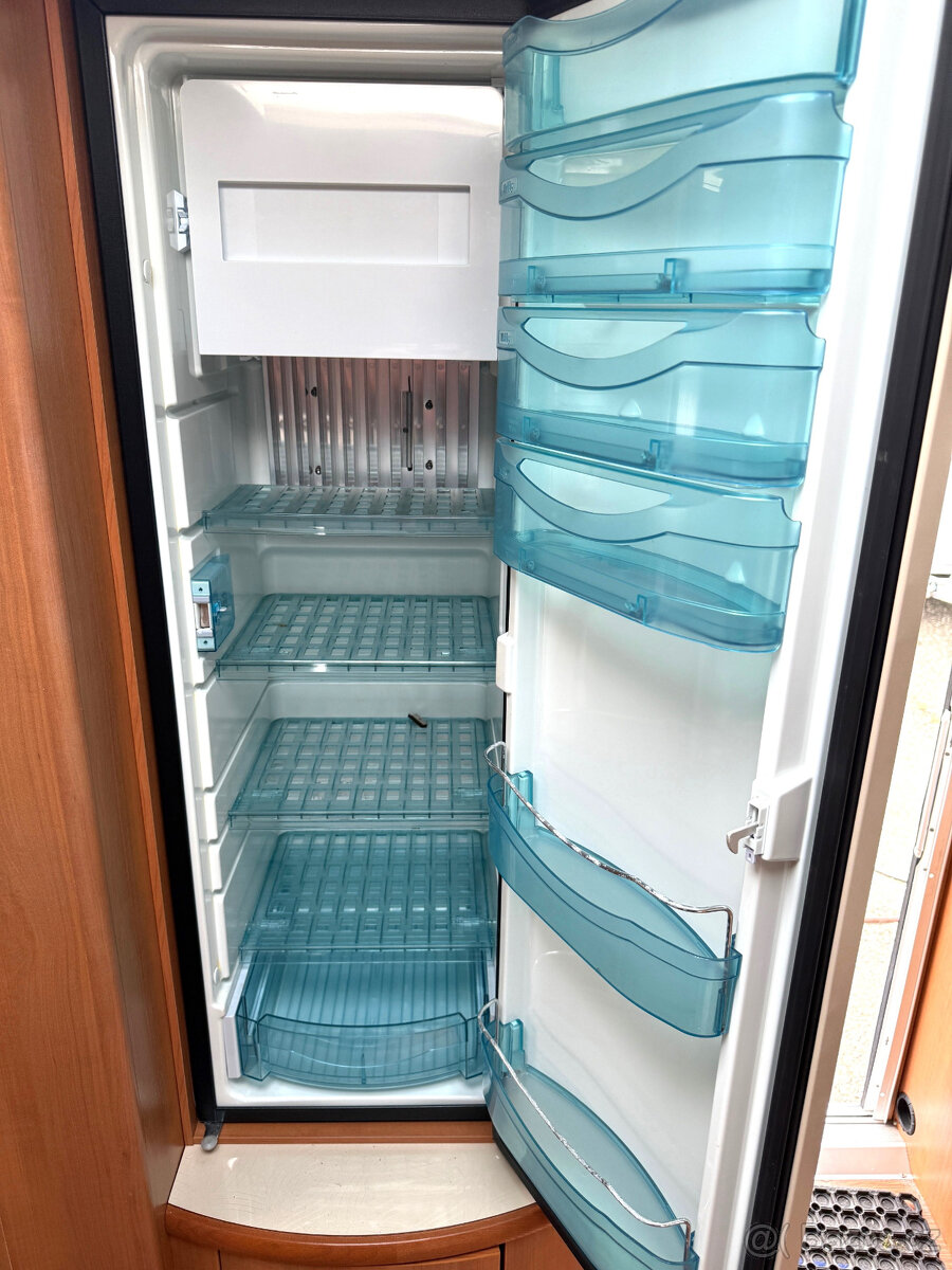 Hobby 560 UL, PŘEDSTAN, MOVER, VELKÁ LEDNICE, -SLEVA- - 12