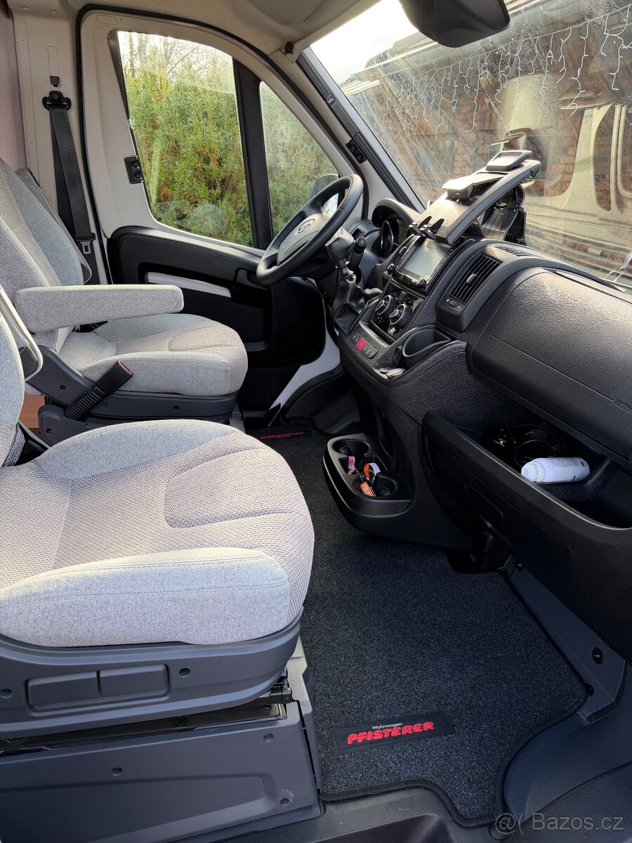 Weinsberg Carabus 600 - 12