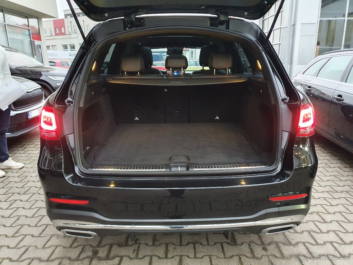 Mercedes-Benz GLC 200 4x4 145kW AMG Taž. - záruka Autodraft - 12