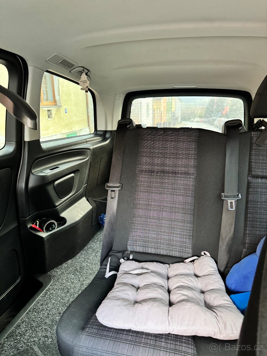 Vito Tourer 140kw - 12