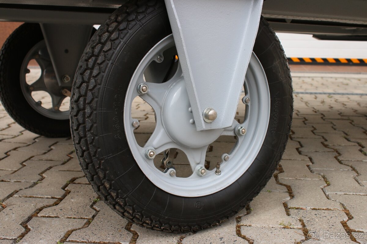 Robox BPH511 "Bojler" 1961 výrobní číslo 128 - 12