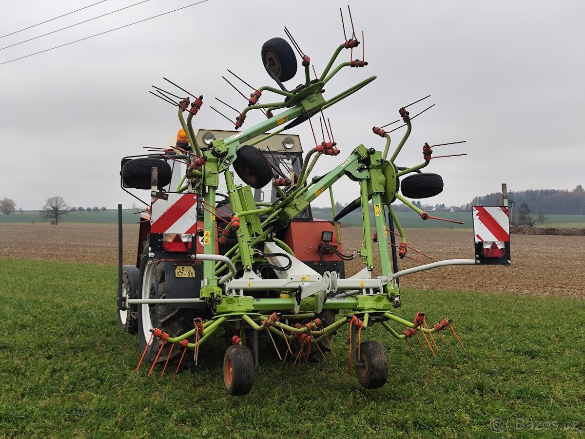 Obraceč píce Claas VOLTO 800 - 12