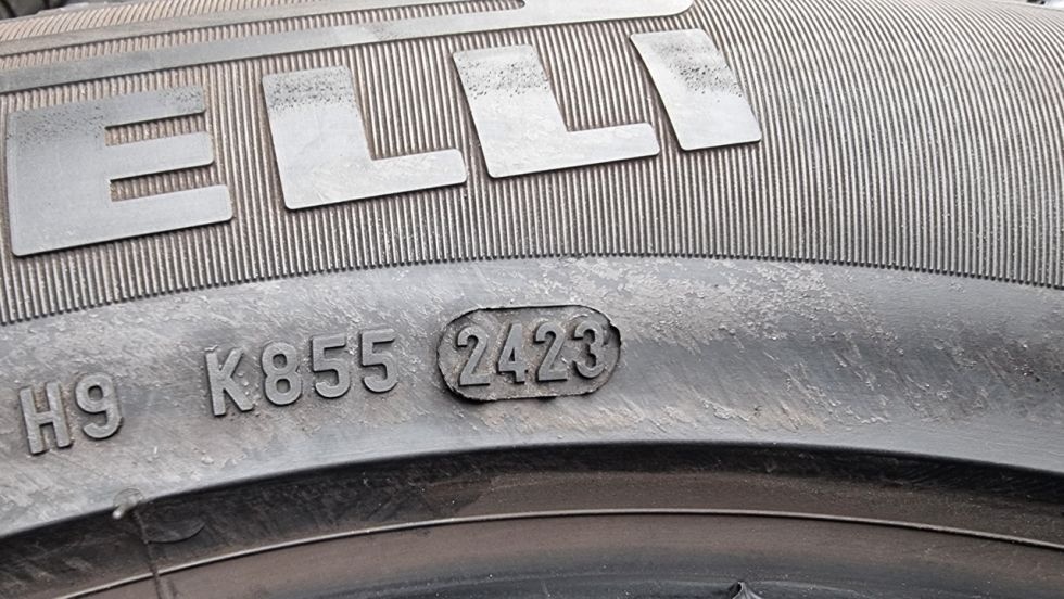 Zimní pneu 235/55/18 Pirelli - 12