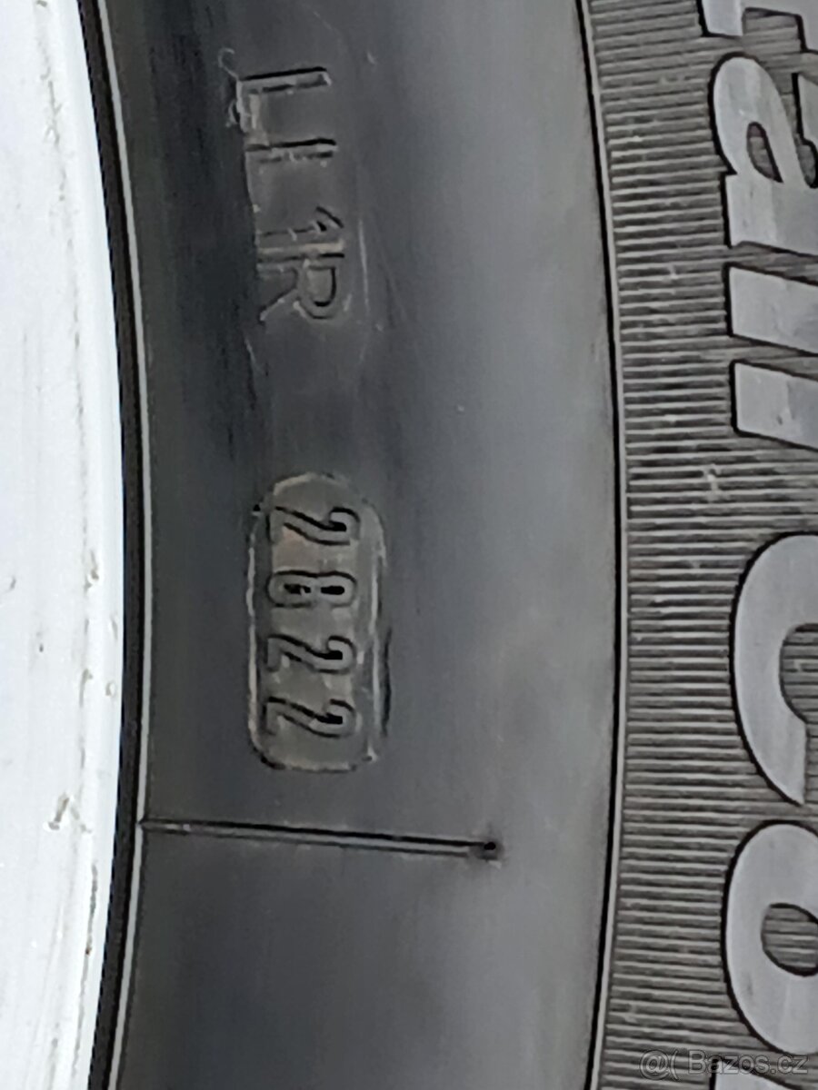 Zimní orig alu Audi Q5 Fulda 235/55/19 super vzorek 8mm - 12