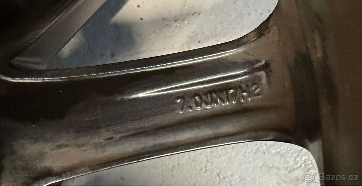 Prodám sadu alu kol na Mini Cooper - 12