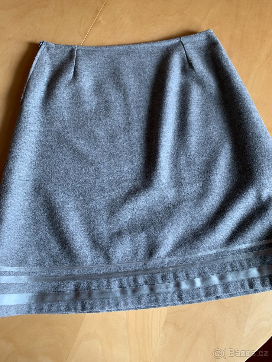 dámský svetřík zn. Esprit - vel. S - 12