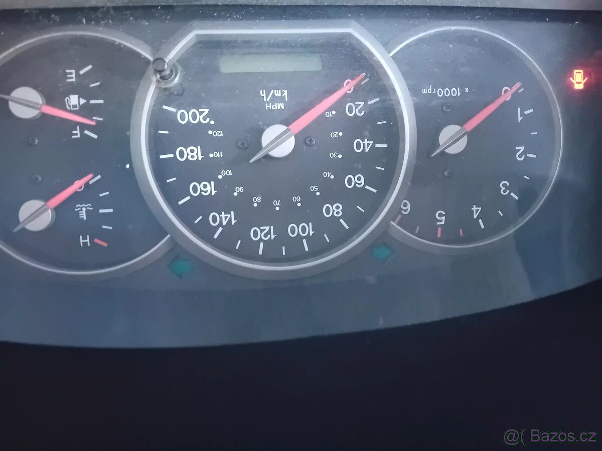 Prodám Kia Carnival - 12