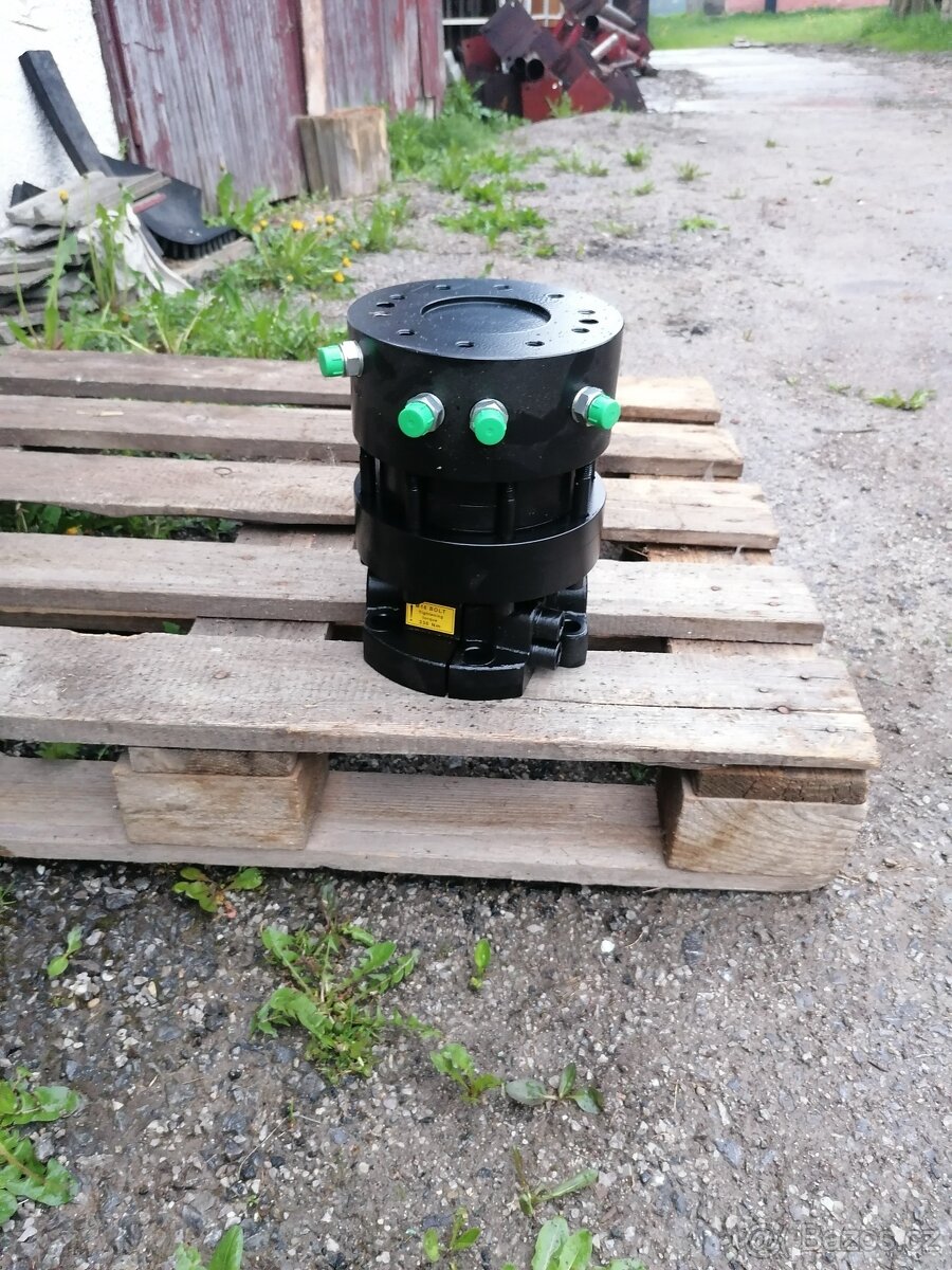 Prodám drapák na kulatinu, nekonečný rotátor, hák, vidle - 12