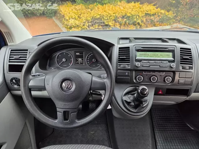 VW Caravelle T5 2.0 TDI 103kW,7.sedadel,Webasto,Tažné - 12