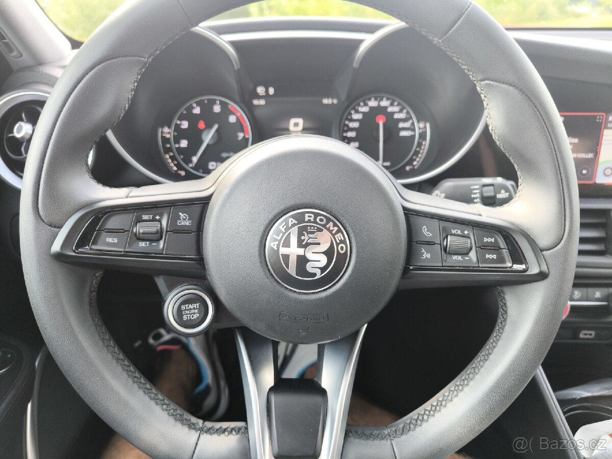 Alfa Romeo Giulia 2.0tb super - 12