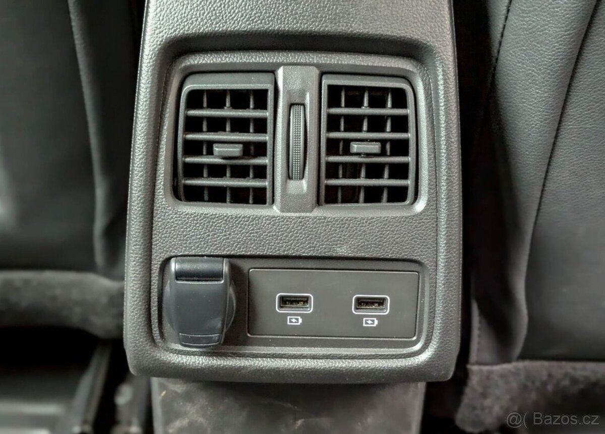 Renault Captur 1.3 TCe 140 mHEV 103kW Intens EDS - 12