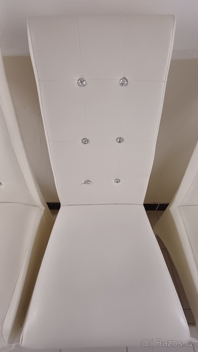 skleněný stul ze židlemi - 12