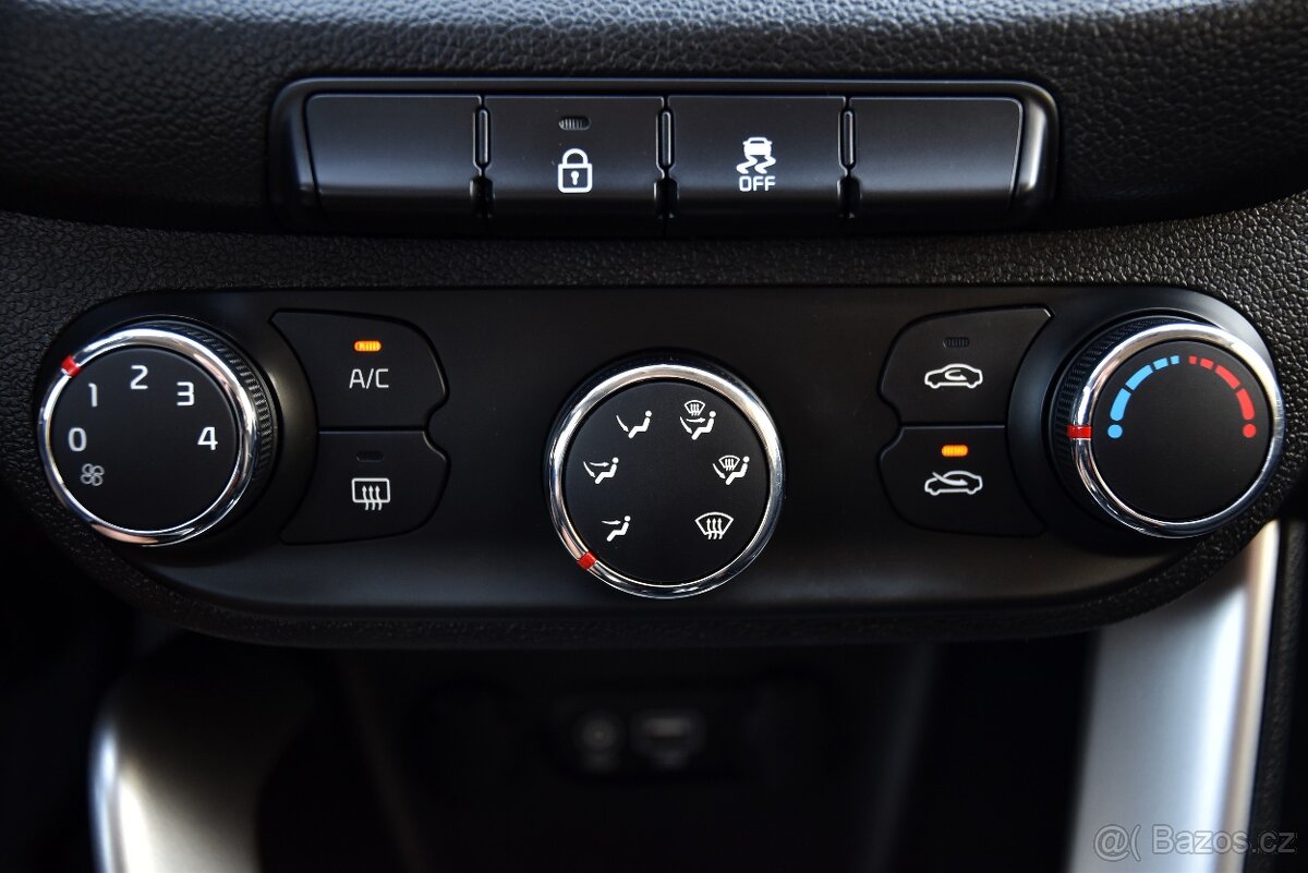 Kia Ceed kombi 1.6 CRDi 100 kW 6st,TEMP,KLIMA,FACE,ČR,DPH - 12