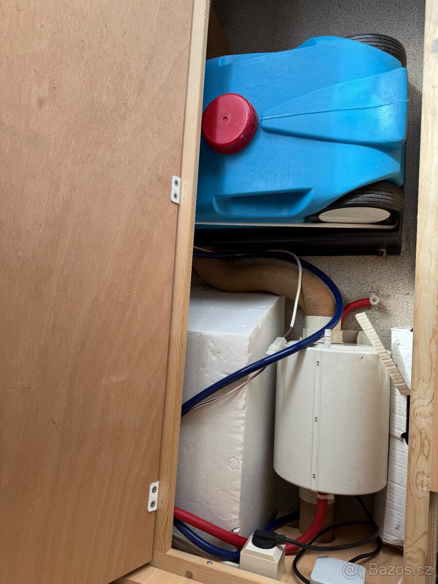 Karavan Chateau - 12