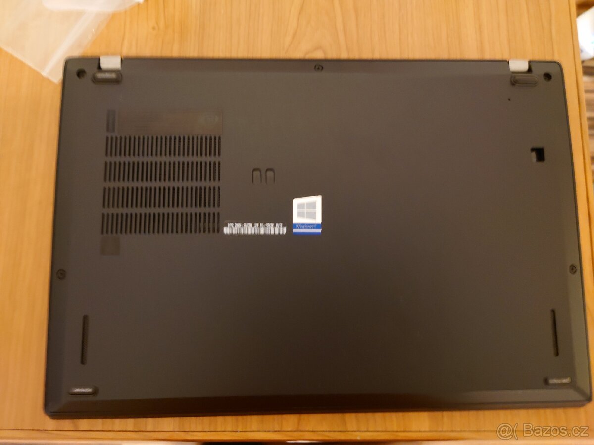 Lenovo ThinkPad A285 - 12