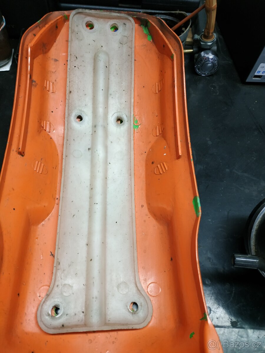 Díly Kawasaki klx -kl 250 - 12