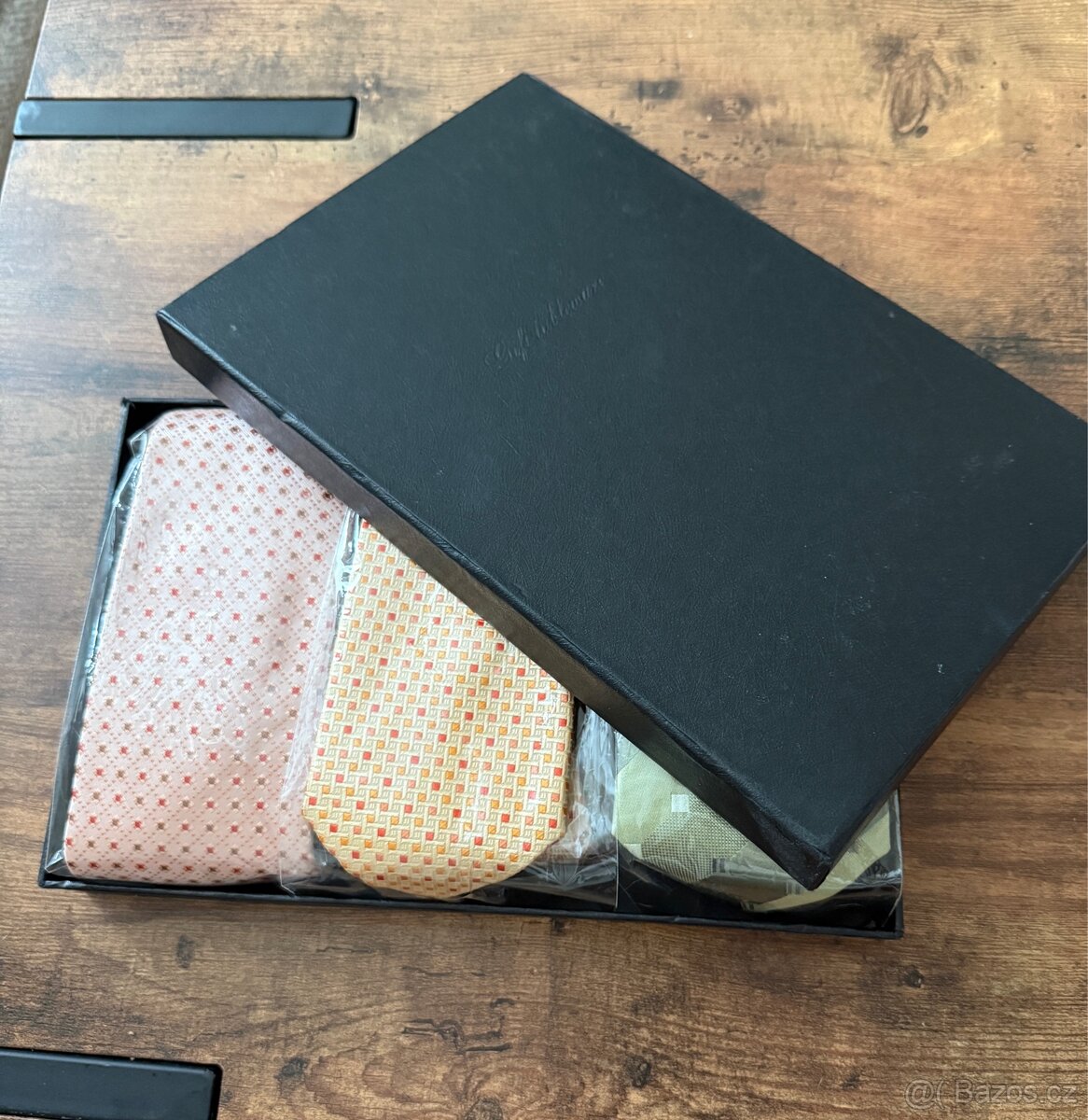 3 luxusní kravaty v dárkové krabičce - 12